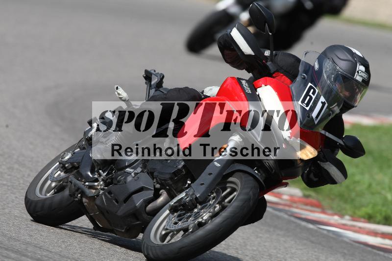 /Archiv-2022/59 31.08.2022 FM Mannhard ADR/Gruppe Mototrend/61